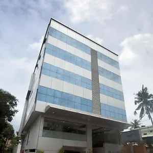 Diwans Court Hotel Kochi